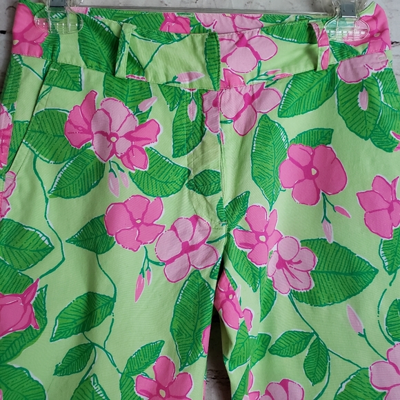 EUC Lilly Pulitzer Floral Cropped Capri Pants - Picture 3 of 4